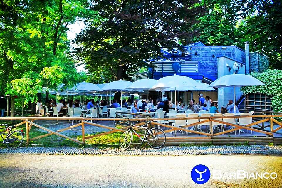 White Party Bar Bianco Milano